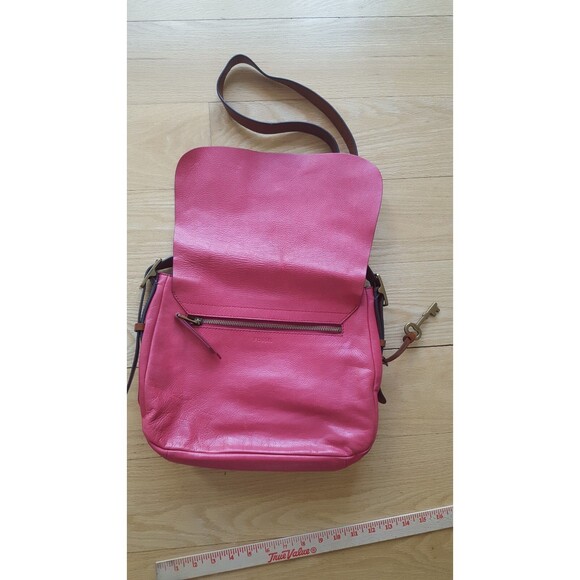 Fossil‎  Red/Coral Cowhide Leather Harper Flap Crossbody Bag Purse w/Key - Picture 8 of 16